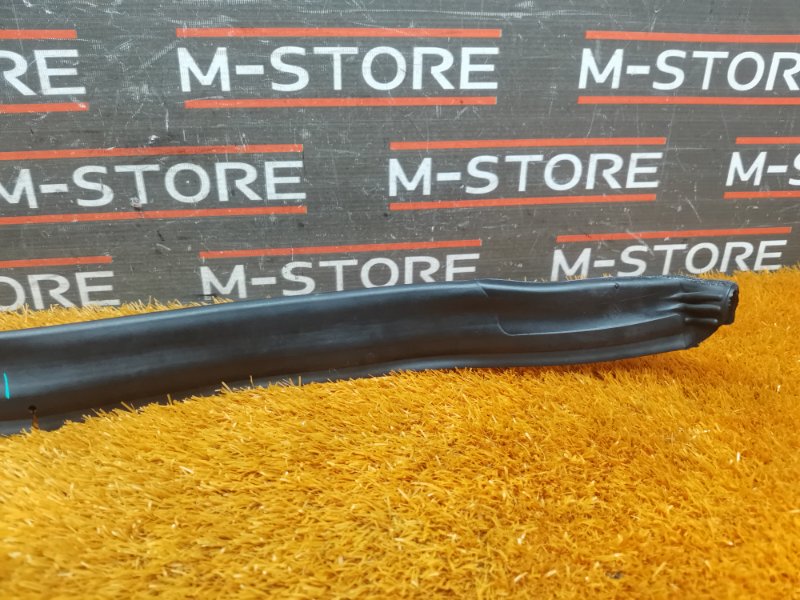 Уплотнитель капота, 340 рублей, Красноярск