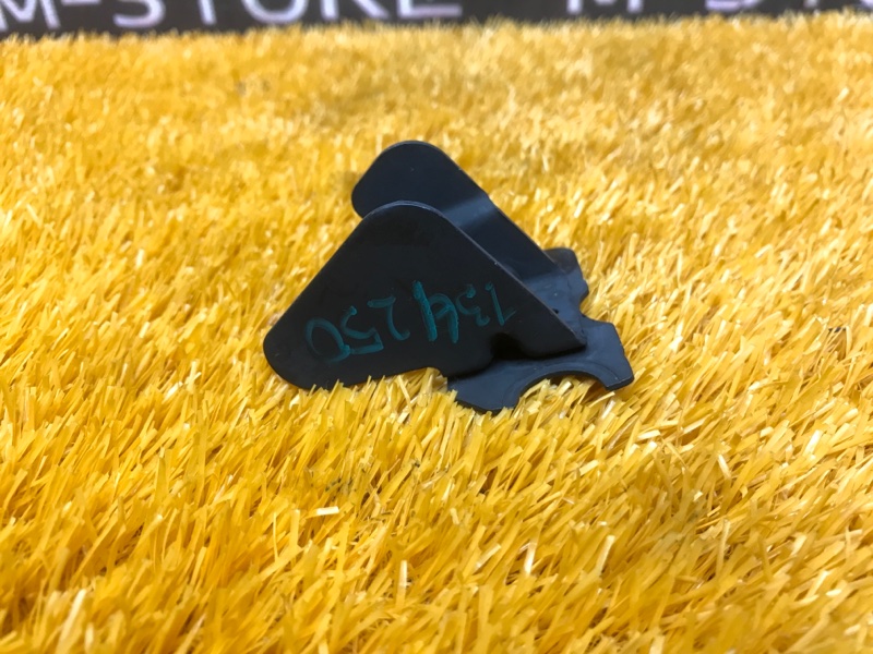 кронштейн, 300 рублей, Красноярск