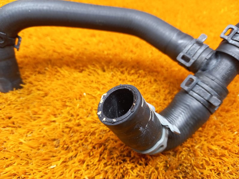 Патрубок системы охлаждения, 500 рублей, Красноярск