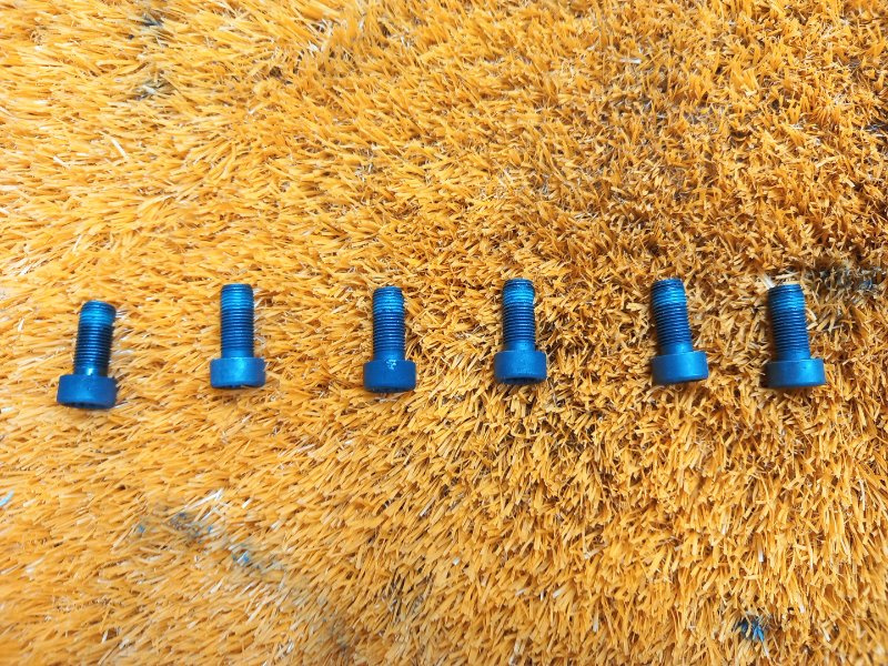 Болт маховика, 380 рублей, Красноярск