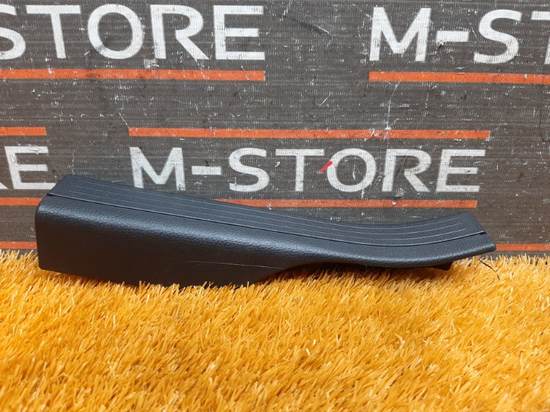 Накладка на порог салона, 250 рублей, Красноярск