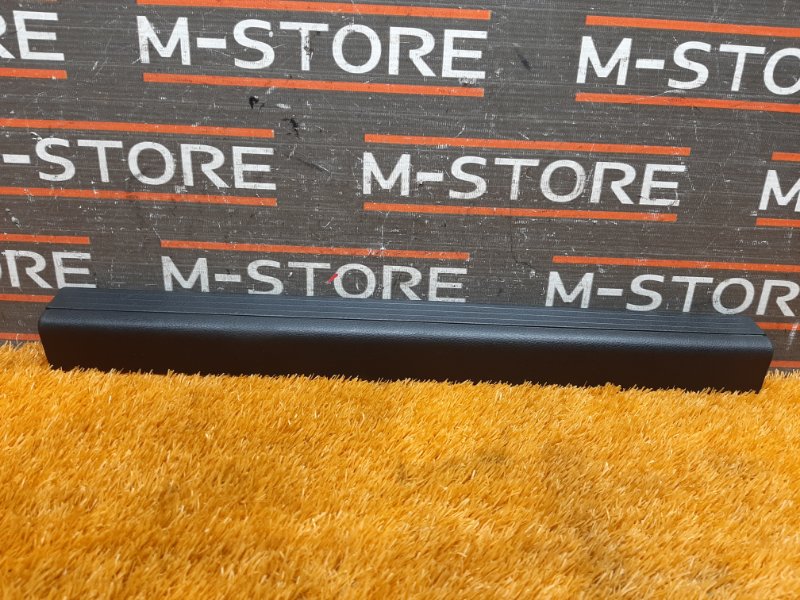 Накладка на порог салона, 300 рублей, Красноярск