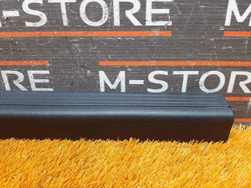 Накладка на порог салона, 300 рублей, Красноярск