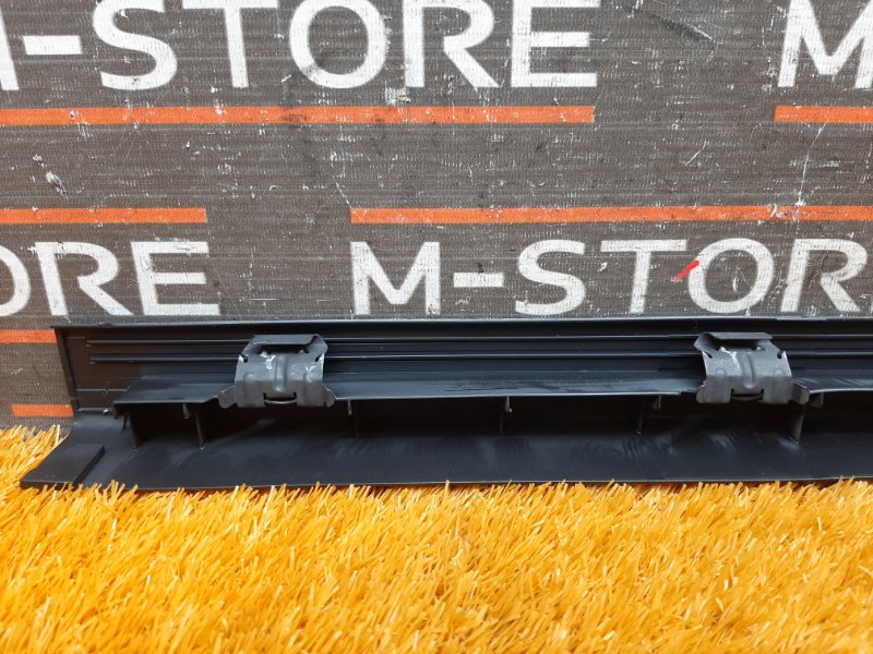 Накладка на порог салона, 300 рублей, Красноярск