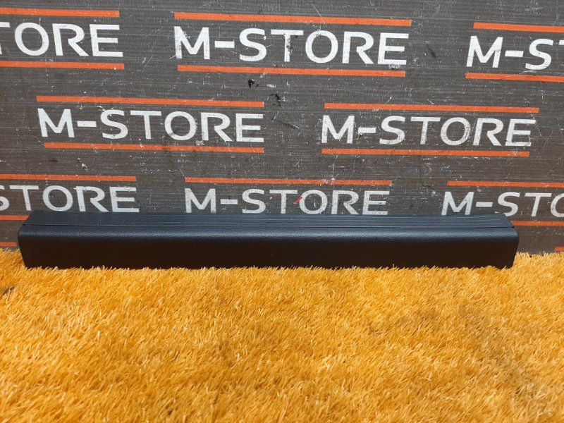 Накладка на порог салона, 300 рублей, Красноярск