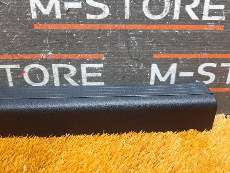 Накладка на порог салона, 300 рублей, Красноярск