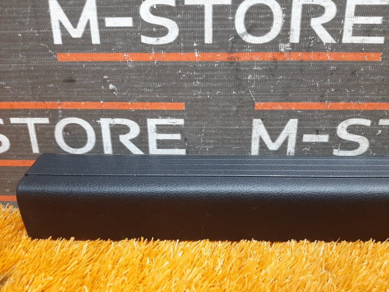 Накладка на порог салона, 300 рублей, Красноярск