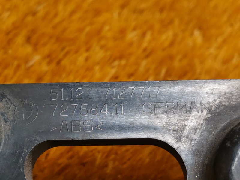 крепление бампера, 340 рублей, Красноярск