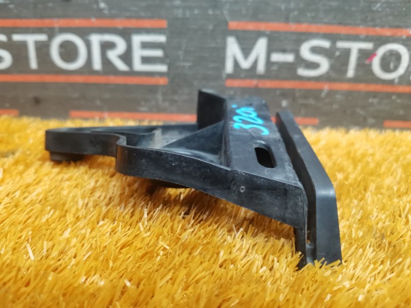 крепление бампера, 340 рублей, Красноярск