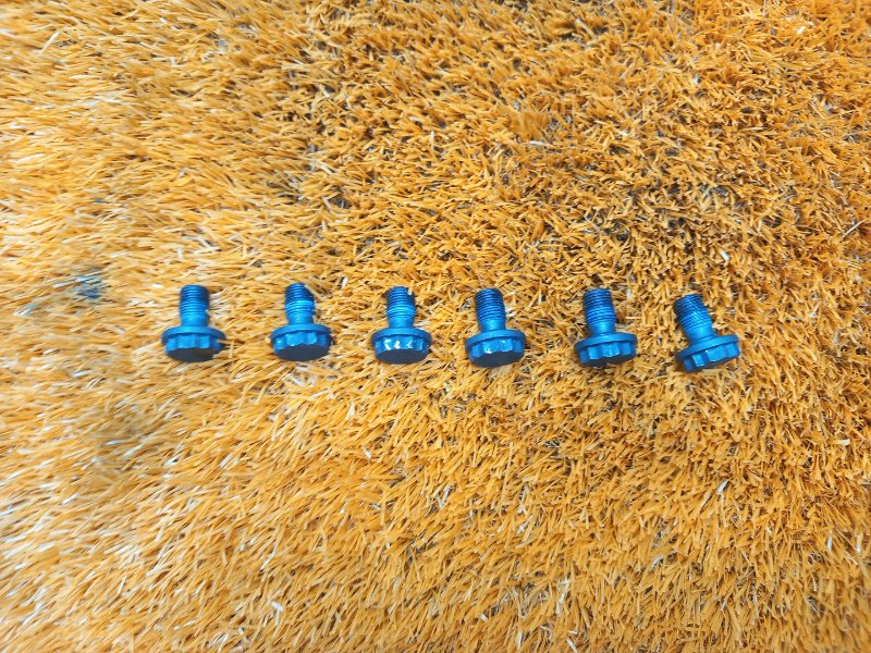 Болт маховика, 380 рублей, Красноярск