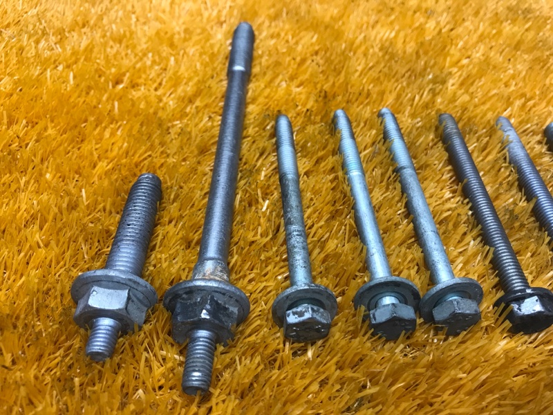 Болты и гайки ДВС, 810 рублей, Красноярск