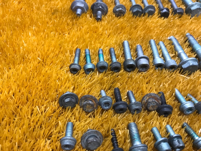 Болты и гайки ДВС, 810 рублей, Красноярск