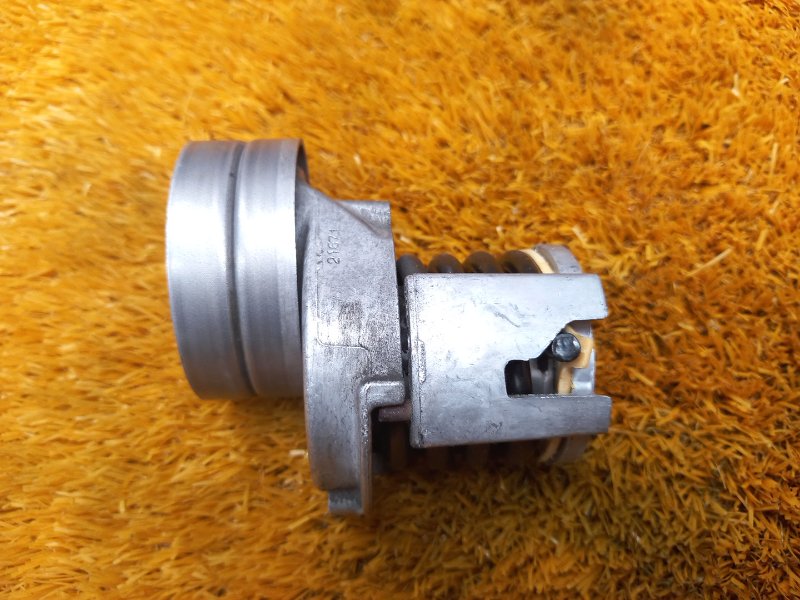 Натяжитель приводного ремня, 930 рублей, Красноярск