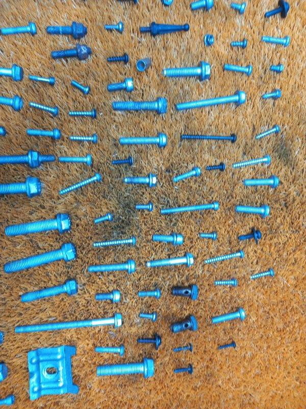 Болты и гайки ДВС, 750 рублей, Красноярск