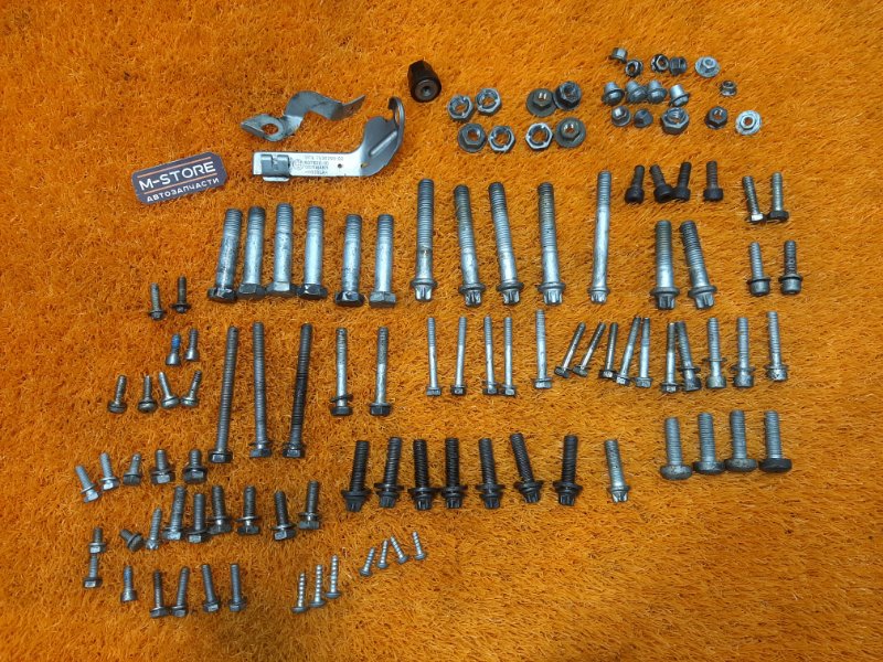 Болты и гайки ДВС, 930 рублей, Красноярск