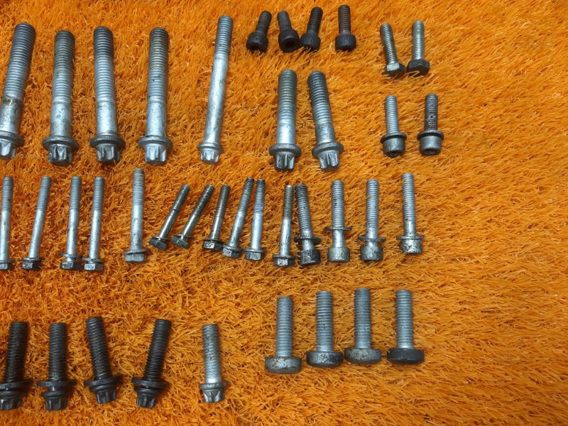 Болты и гайки ДВС, 930 рублей, Красноярск