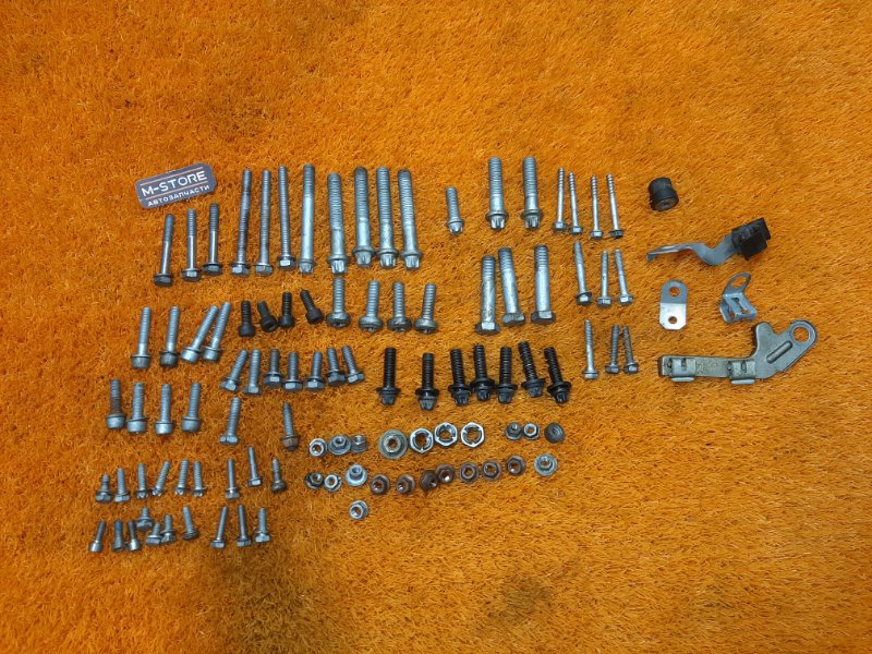 Болты и гайки ДВС, 930 рублей, Красноярск