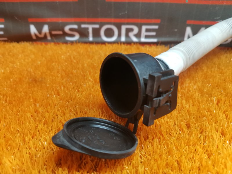 Горловина бачка омывателя, 300 рублей, Красноярск