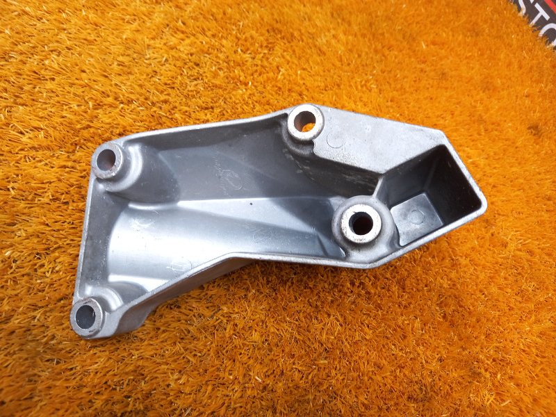 Кронштейн подушки двигателя, 630 рублей, Красноярск