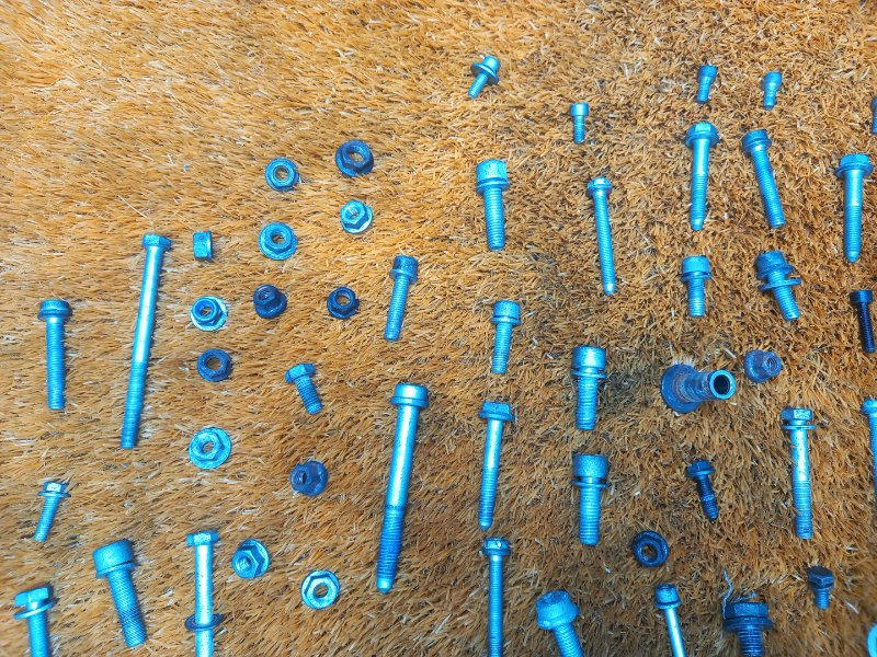 Болты и гайки ДВС, 750 рублей, Красноярск