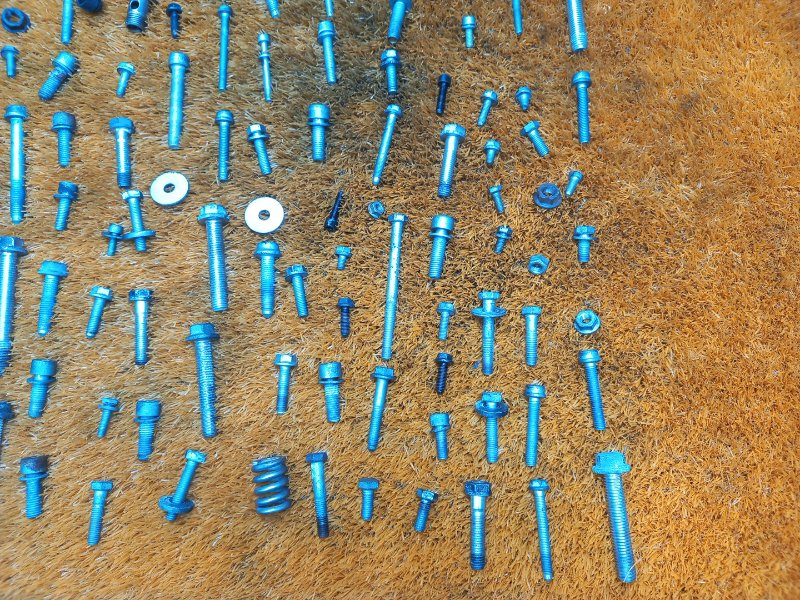 Болты и гайки ДВС, 750 рублей, Красноярск