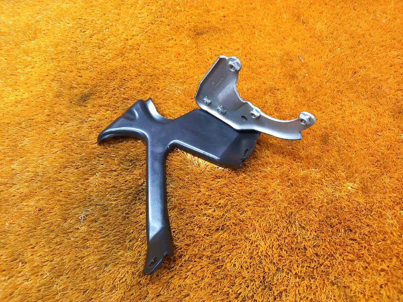 Кронштейн впускного коллектора, 450 рублей, Красноярск