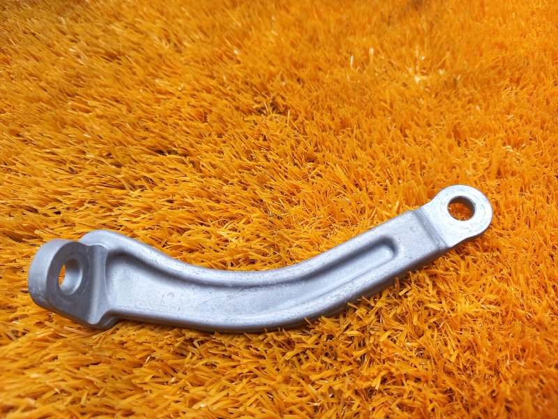 кронштейн, 300 рублей, Красноярск