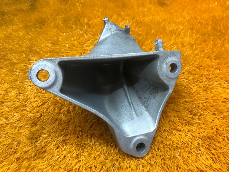 Кронштейн подушки двигателя, 570 рублей, Красноярск