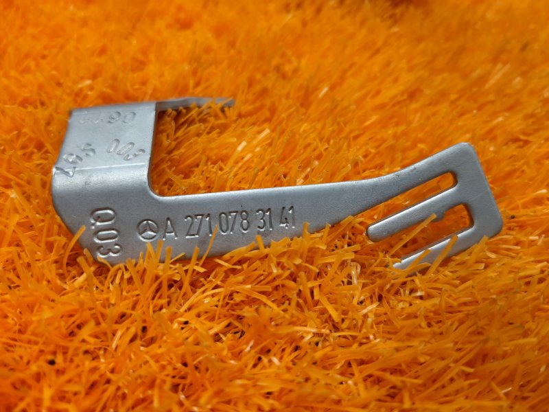 кронштейн, 300 рублей, Красноярск