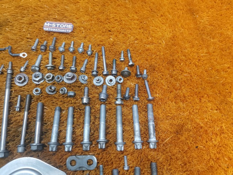 Болты и гайки ДВС, 810 рублей, Красноярск