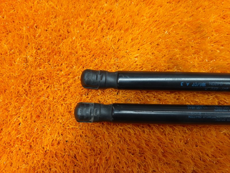 амортизатор багажника, 500 рублей, Красноярск