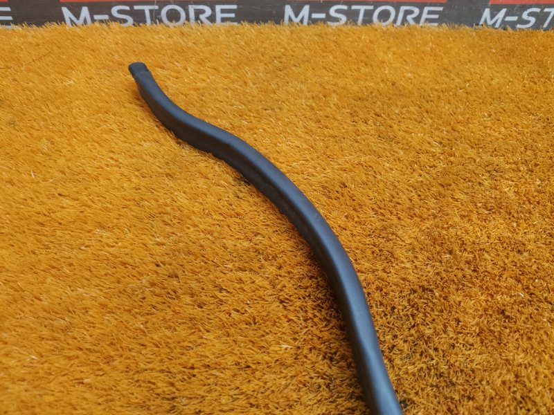 Уплотнитель капота, 510 рублей, Красноярск