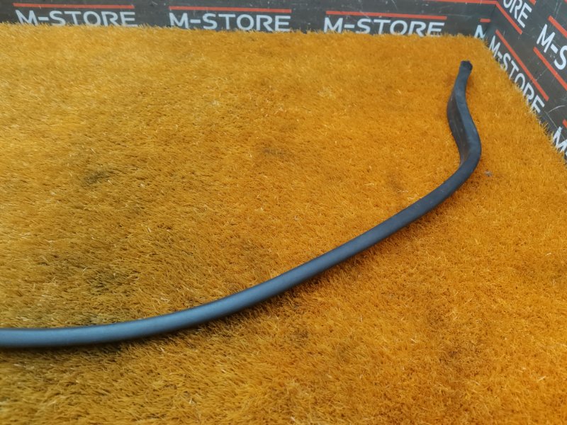 Уплотнитель капота, 510 рублей, Красноярск