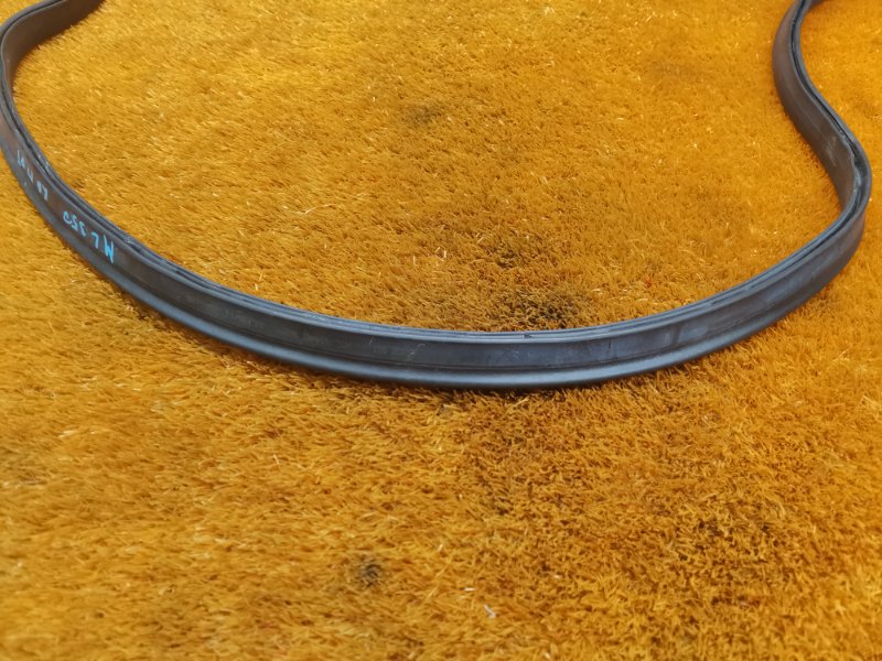 Уплотнитель капота, 510 рублей, Красноярск