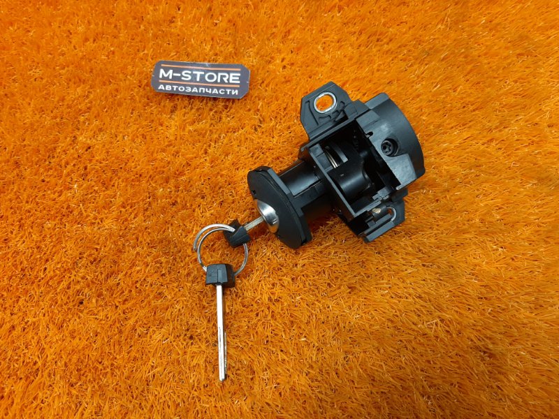 личинка замка багажника, 1880 рублей, Красноярск