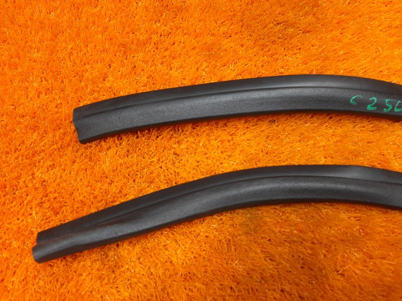 Уплотнитель капота, 750 рублей, Красноярск