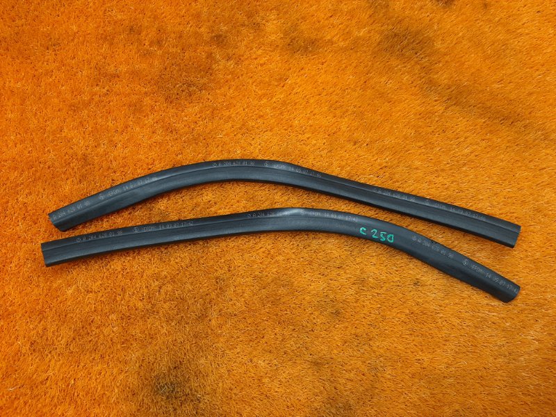 Уплотнитель капота, 750 рублей, Красноярск