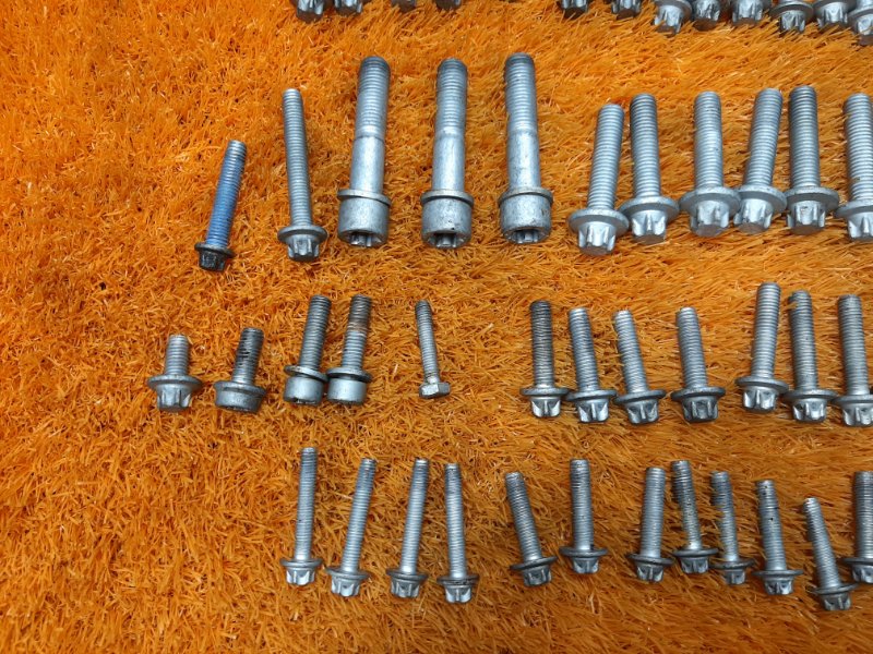 Болты и гайки ДВС, 750 рублей, Красноярск