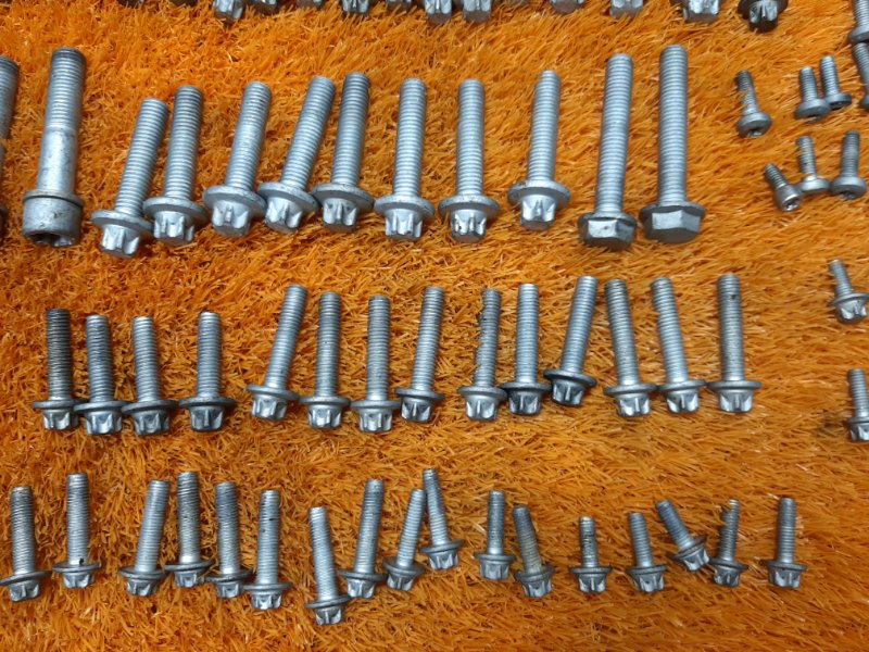 Болты и гайки ДВС, 750 рублей, Красноярск