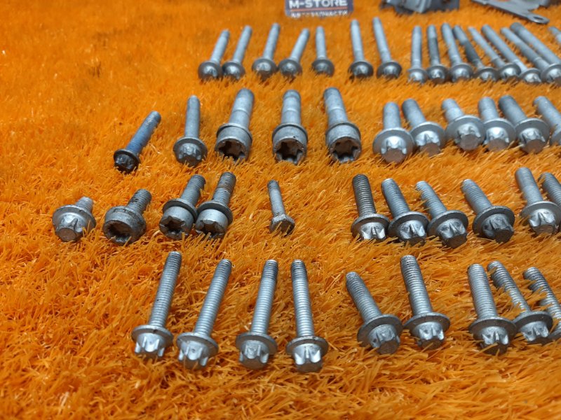 Болты и гайки ДВС, 750 рублей, Красноярск