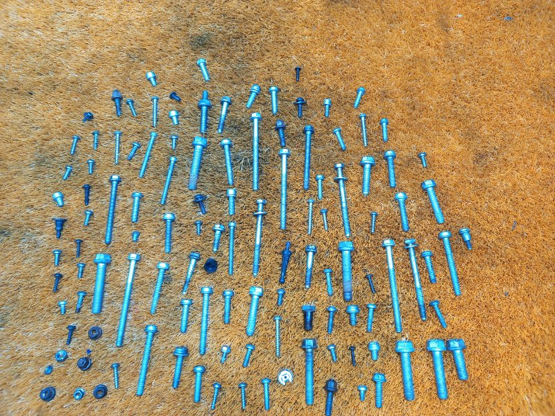 Болты и гайки ДВС, 750 рублей, Красноярск