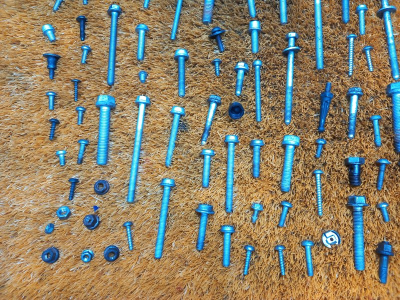 Болты и гайки ДВС, 750 рублей, Красноярск