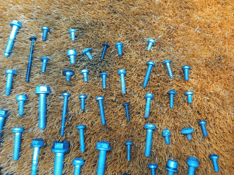 Болты и гайки ДВС, 750 рублей, Красноярск