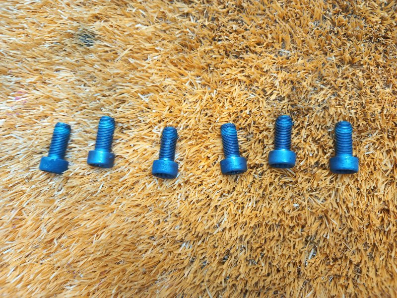 Болт маховика, 380 рублей, Красноярск