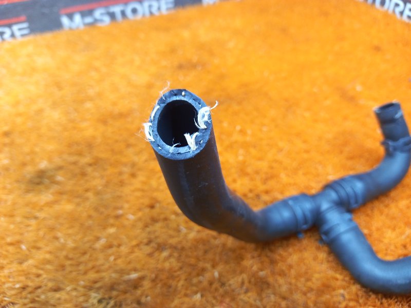 Патрубок системы охлаждения, 500 рублей, Красноярск