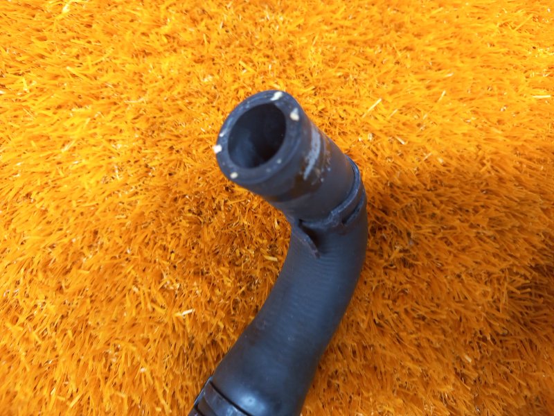 Патрубок системы охлаждения, 500 рублей, Красноярск