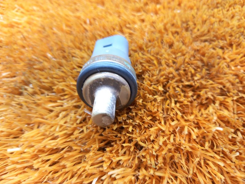 датчик температуры охлаждающей жидкости, 200 рублей, Красноярск