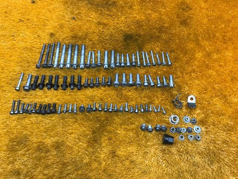 Болты и гайки ДВС, 870 рублей, Красноярск