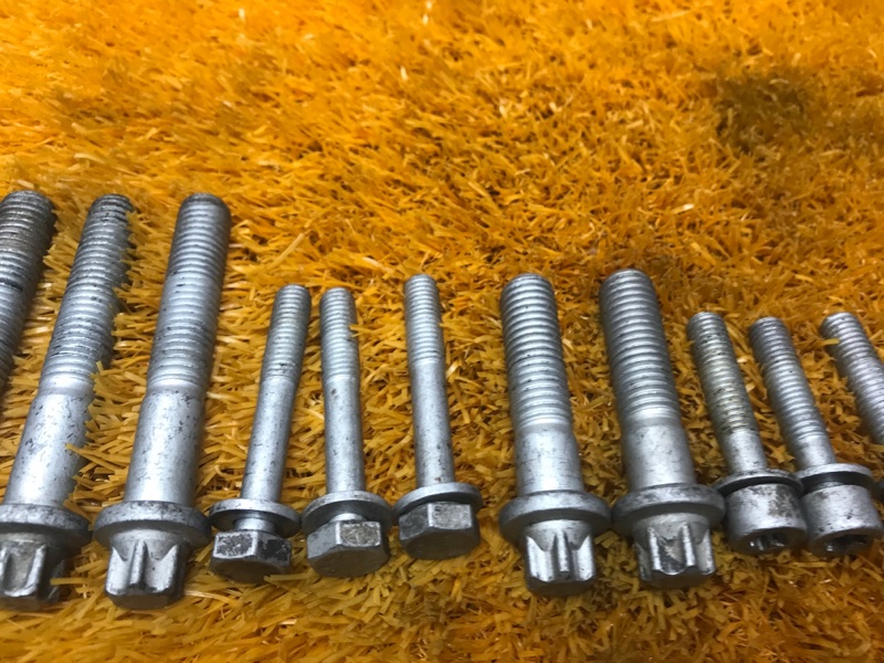 Болты и гайки ДВС, 870 рублей, Красноярск