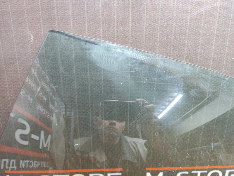 Стекло боковое, 300 рублей, Красноярск